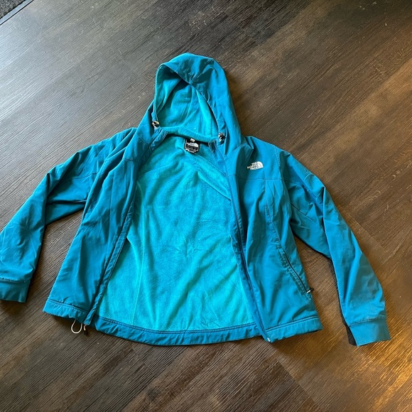 The north Face - Picture 1 of 2